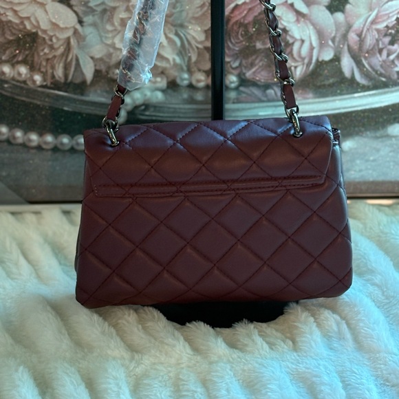 Badgley Mischka Quilted Burgundy Shoulder Bag - Picture 2 of 8